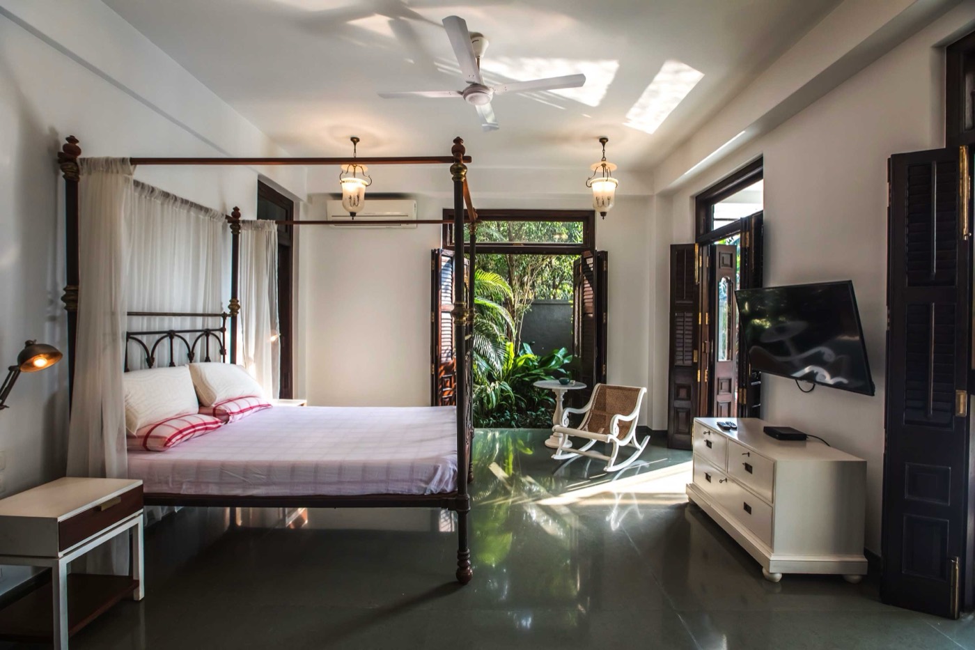 Hire A Villa — select by Sohail Joshi